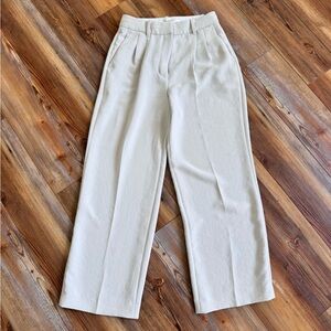 Aritzia, Wilfred - The Effortless Pant, size 4. Cream Wide-Leg Trousers